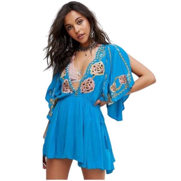 Free People Cora Embroidered Mini Dress in Turquoise NWT Size Medium - Picture 1 of 5